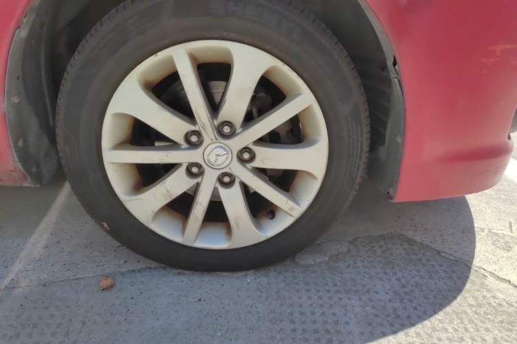 Used Mazda 6 2012 2.0L Automatic Fashion Edition Right Front Wheel Hub