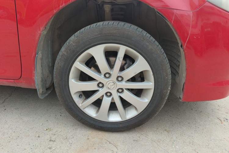 Used Mazda 6 2012 2.0L Automatic Fashion Edition Right Front Wheel Hub