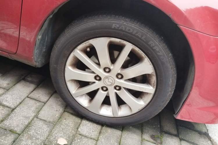 Used Mazda 6 2012 2.0L Automatic Fashion Edition Right Front Wheel Hub