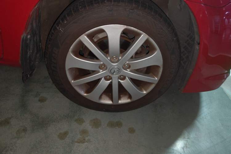 Used Mazda 6 2012 2.0L Automatic Fashion Edition Right Front Wheel Hub