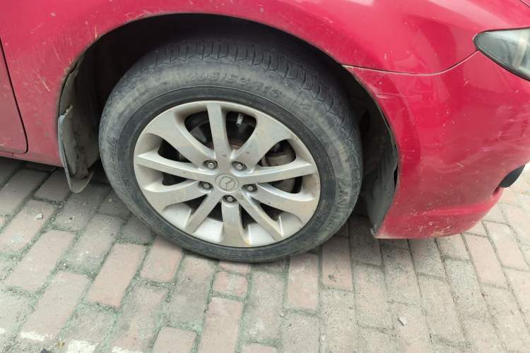 Used Mazda 6 2012 2.0L Automatic Fashion Edition Right Front Wheel Hub