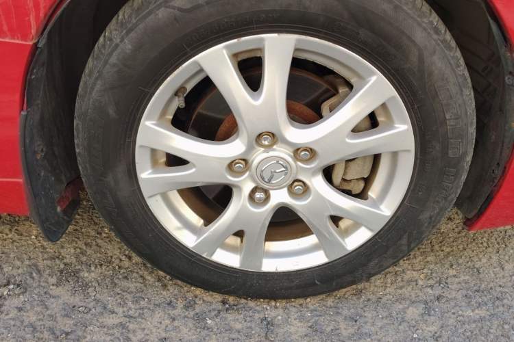 Used Mazda 6 2012 2.0L Automatic Luxury Edition Right Front Wheel Hub