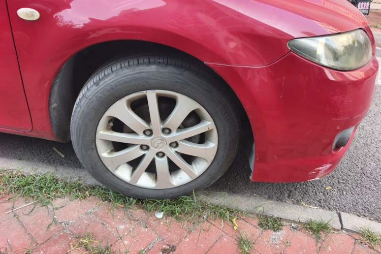 Used Mazda 6 2012 2.0L Automatic Fashion Edition Right Front Wheel Hub
