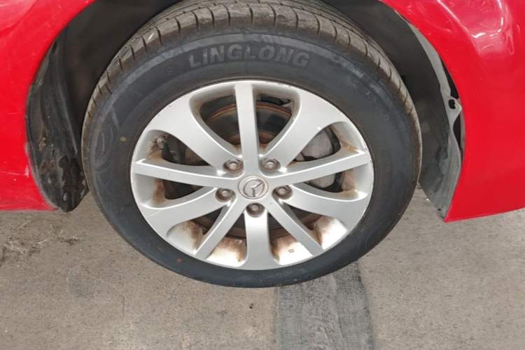 Used Mazda 6 2012 2.0L Automatic Fashion Edition Right Front Wheel Hub