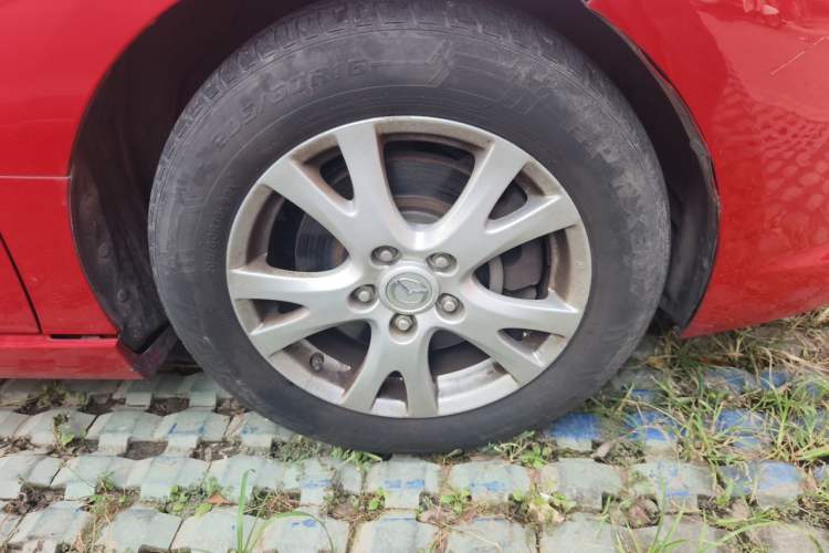 Used Mazda 6 2012 2.0L Automatic Luxury Edition Right Front Wheel Hub