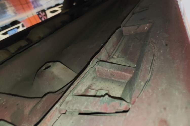 Used Mazda 6 2012 2.0L Automatic Elite Edition Right Side Sill