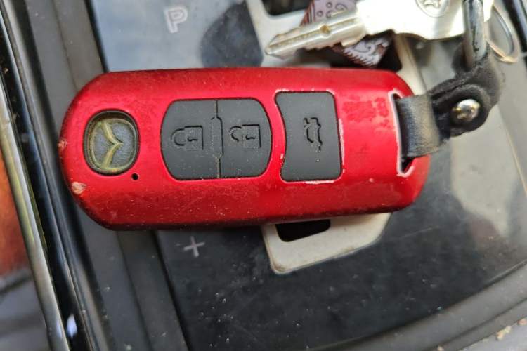 Used Mazda 6 2012 Coupe 2.5L Automatic Supreme Edition Vehicle Key