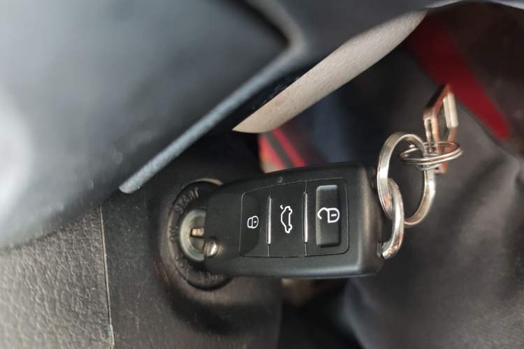 Used Mazda 6 2012 2.0L Automatic Fashion Edition Vehicle Key