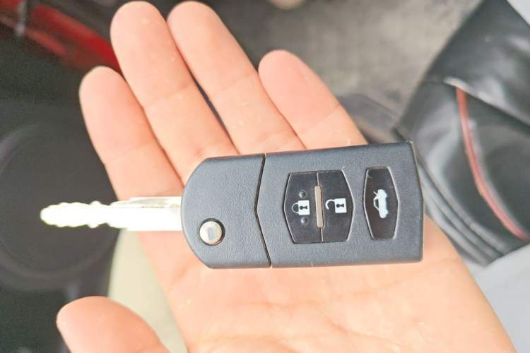 Used Mazda 6 2012 2.0L Automatic Elite Edition Vehicle Key