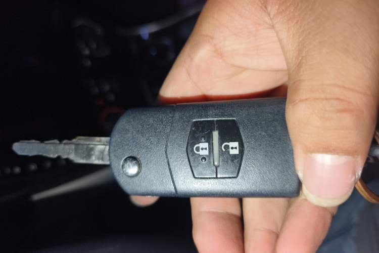 Used Mazda 6 2012 2.0L Automatic Fashion Edition Vehicle Key