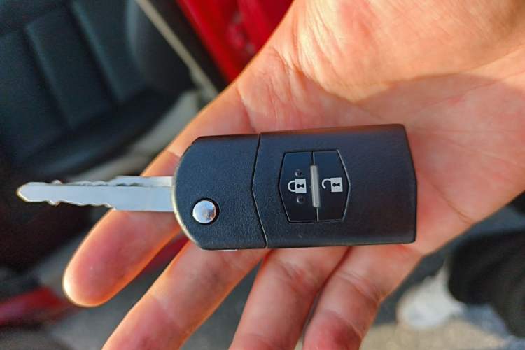 Used Mazda 6 2012 2.0L Automatic Fashion Edition Vehicle Key