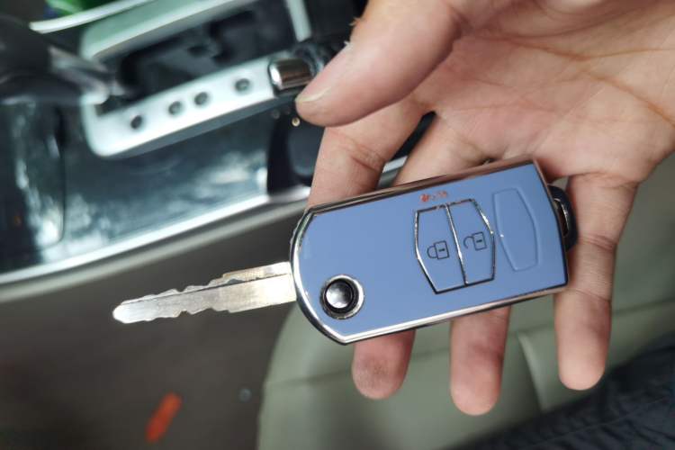 Used Mazda 6 2012 2.0L Automatic Fashion Edition Vehicle Key
