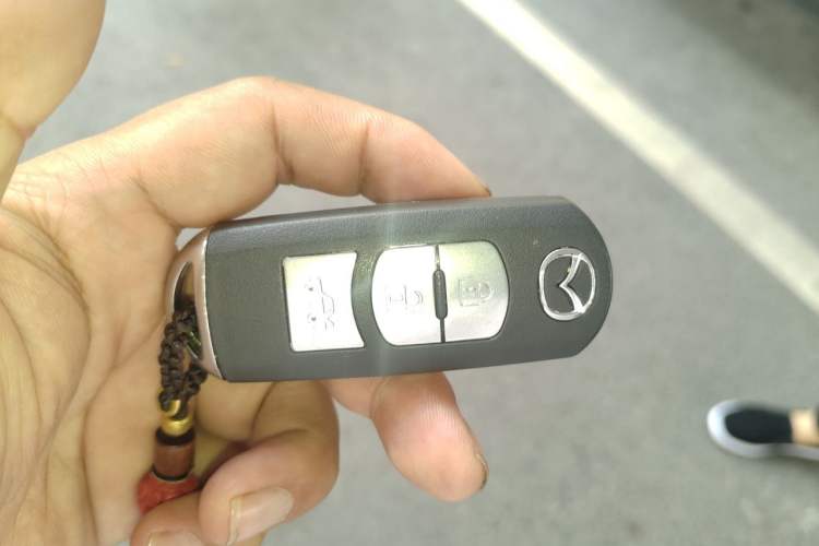 Used Mazda 6 2012 Coupe 2.0L Automatic Elite Edition Vehicle Key