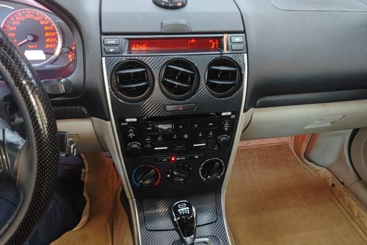Used Mazda 6 2012 2.0L Automatic Fashion Edition Audio And AC Panel