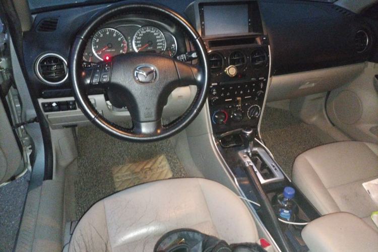 Used Mazda 6 2012 2.0L Automatic Fashion Edition Center Console