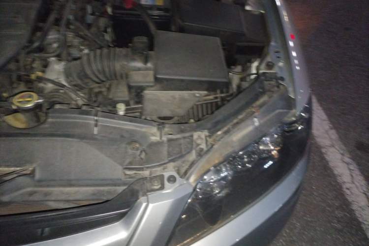 Used Mazda 6 2012 2.0L Automatic Fashion Edition Engine Bay Left