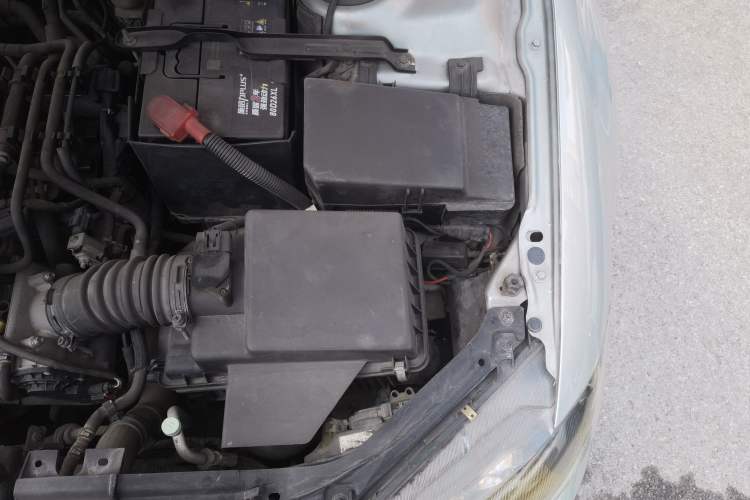 Used Mazda 6 2012 2.0L Automatic Fashion Edition Engine Bay Left