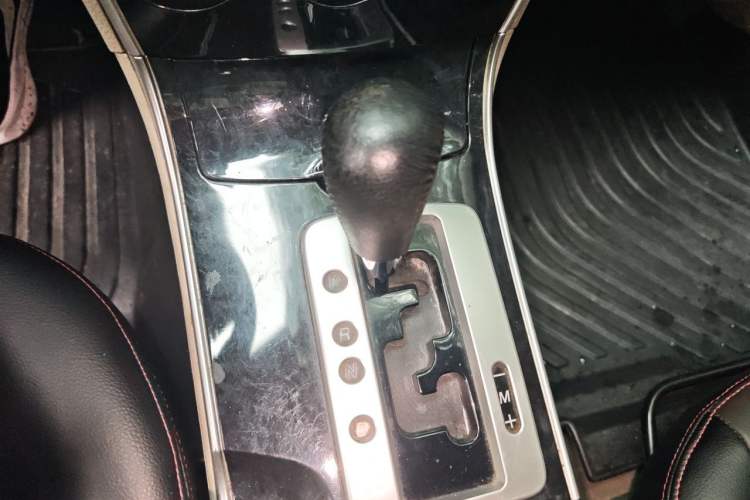 Used Mazda 6 2012 2.0L Automatic Fashion Edition Gear Lever