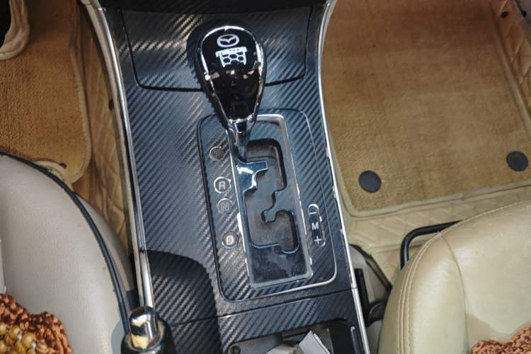 Used Mazda 6 2012 2.0L Automatic Fashion Edition Gear Lever