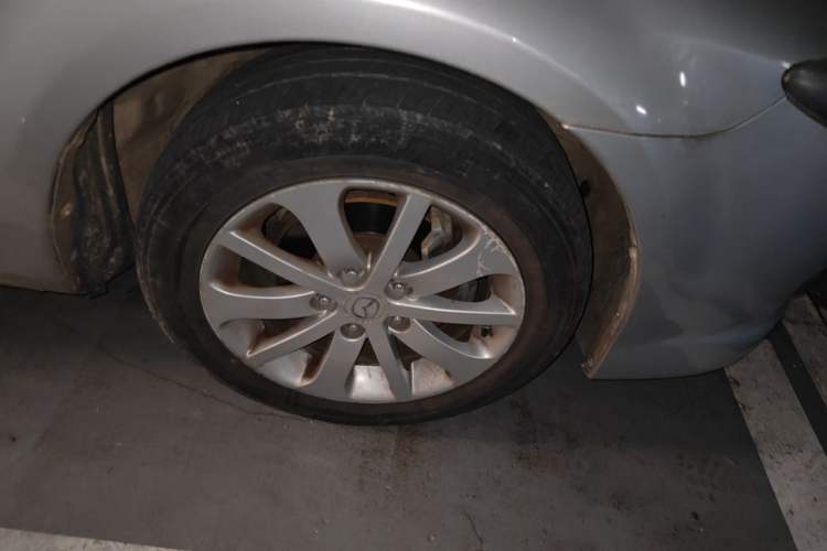 Used Mazda 6 2012 2.0L Automatic Fashion Edition Right Front Wheel Hub
