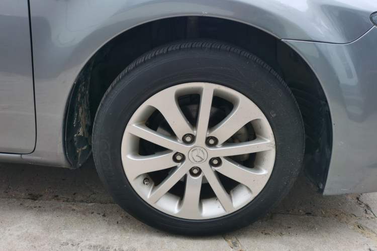 Used Mazda 6 2012 2.0L Automatic Fashion Edition Right Front Wheel Hub