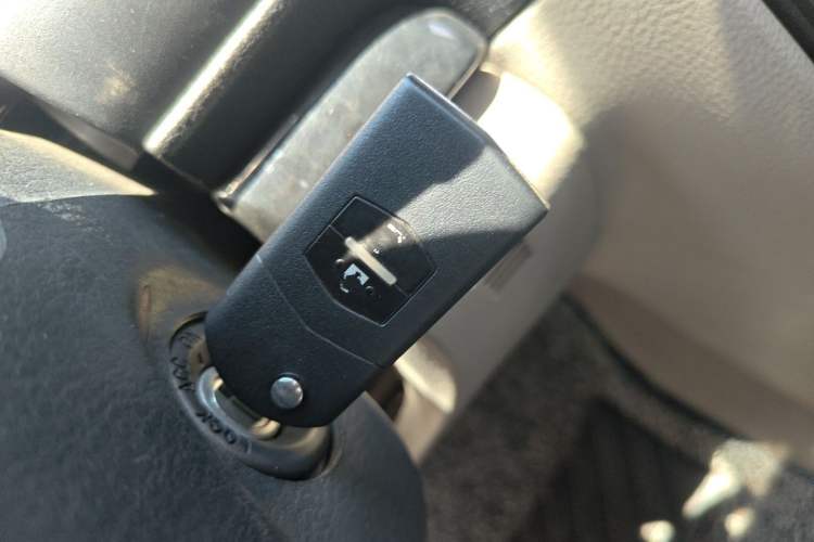 Used Mazda 6 2012 2.0L Automatic Fashion Edition Vehicle Key