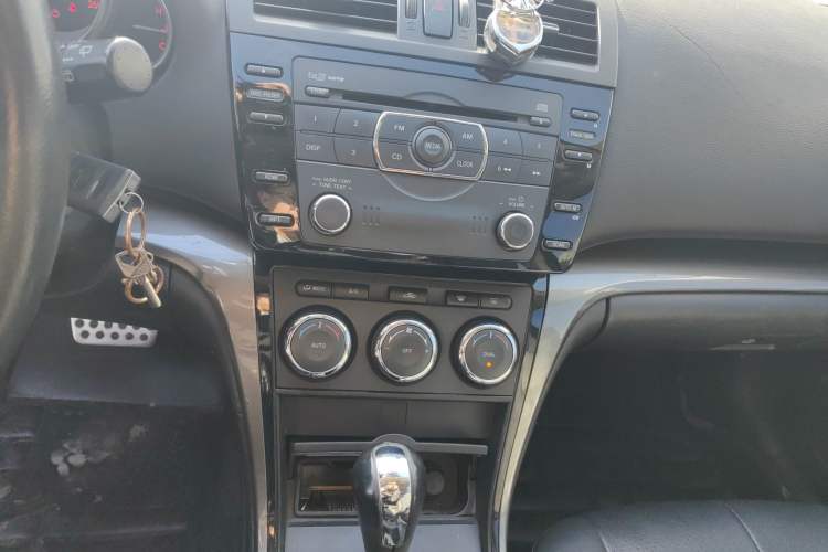 Used Mazda 6 2012 Coupe 2.0L Automatic Elite Edition Audio And AC Panel