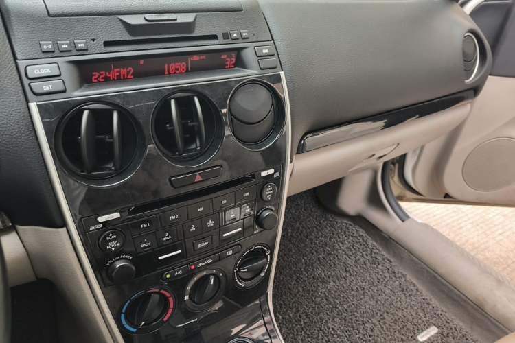 Used Mazda 6 2012 2.0L Automatic Fashion Edition Audio And AC Panel