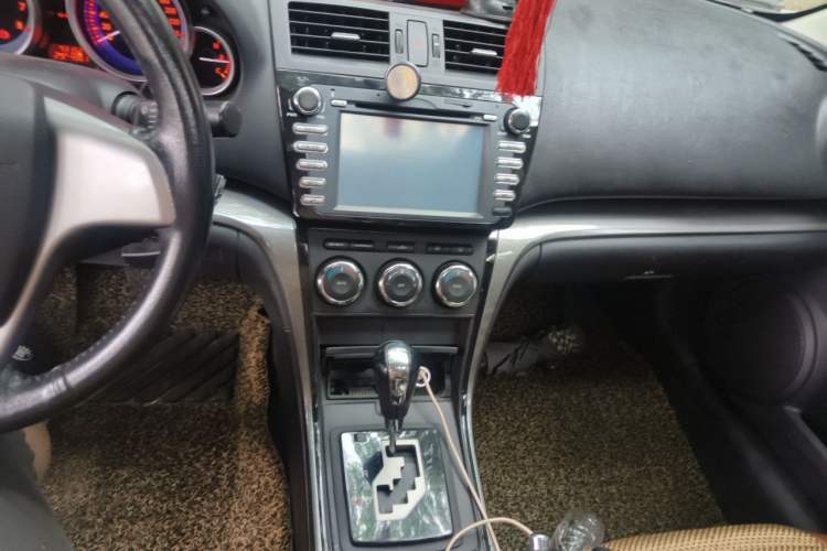 Used Mazda 6 2012 2.0L Automatic Elite Edition Audio And AC Panel