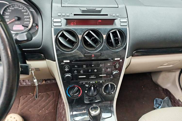 Used Mazda 6 2012 2.0L Automatic Fashion Edition Audio And AC Panel