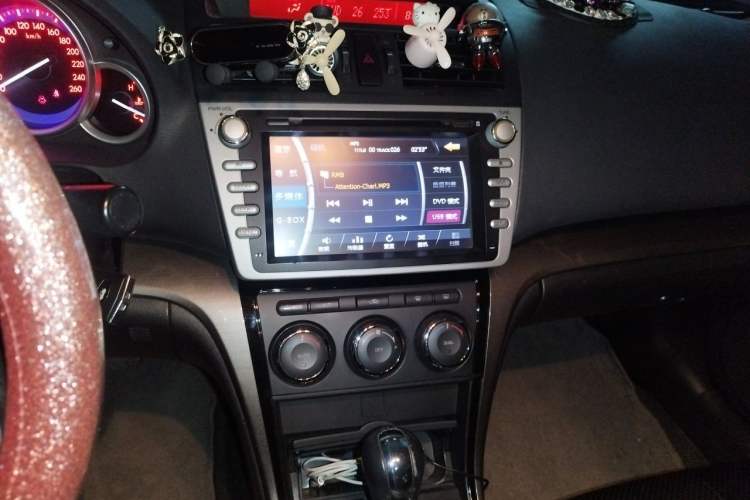 Used Mazda 6 2012 2.0L Automatic Elite Edition Audio And AC Panel