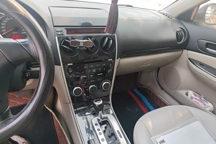 Used Mazda 6 2012 2.0L Automatic Fashion Edition Audio And AC Panel