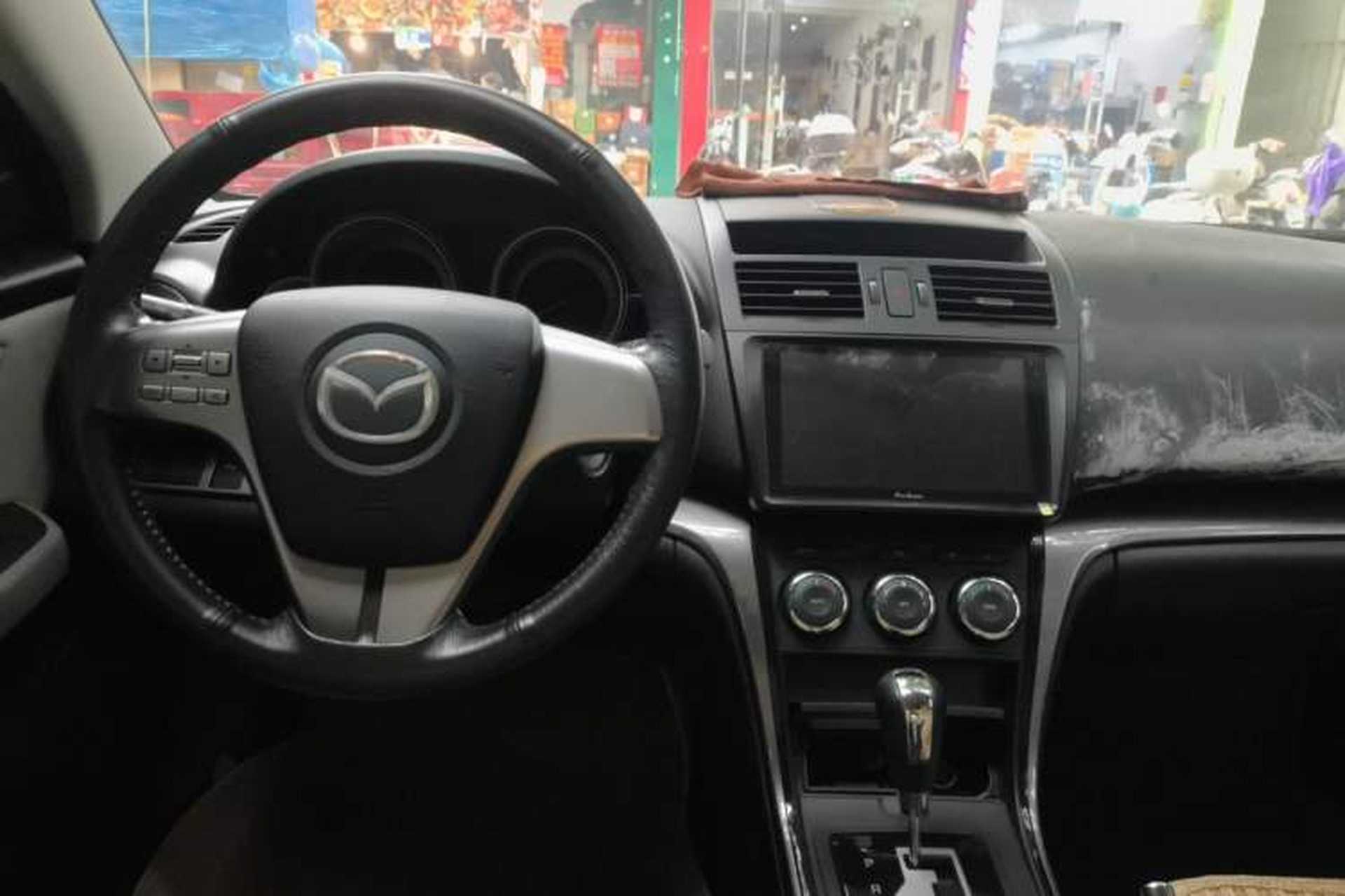 Used Mazda 6 2012 2.0L Automatic Elite Edition Center Console