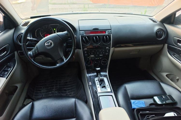 Used Mazda 6 2012 2.0L Automatic Fashion Edition Center Console