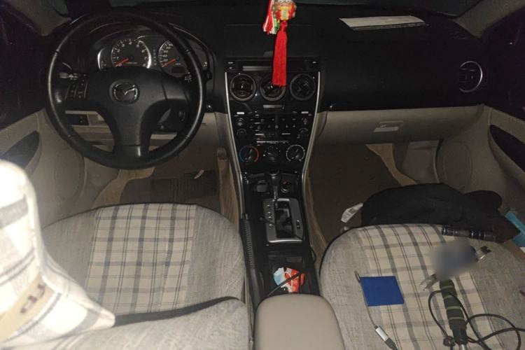 Used Mazda 6 2012 2.0L Automatic Fashion Edition Center Console
