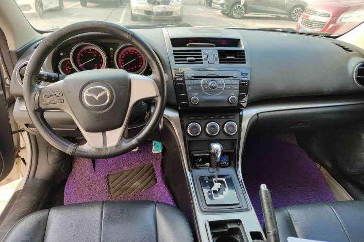 Used Mazda 6 2012 Coupe 2.0L Automatic Elite Edition Center Console