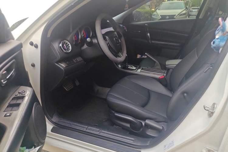 Used Mazda 6 2012 Coupe 2.0L Automatic Elite Edition Driver Seat