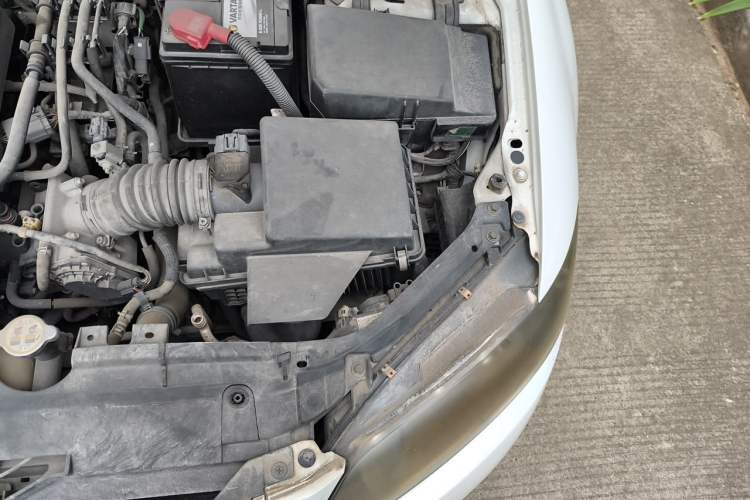 Used Mazda 6 2012 2.0L Automatic Fashion Edition Engine Bay Left