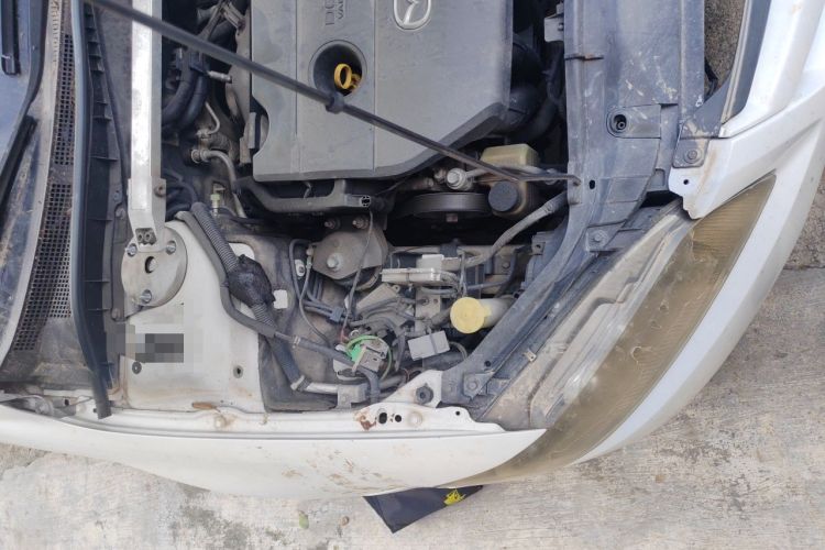 Used Mazda 6 2012 2.0L Automatic Ultra-Luxury Version Engine Bay Right