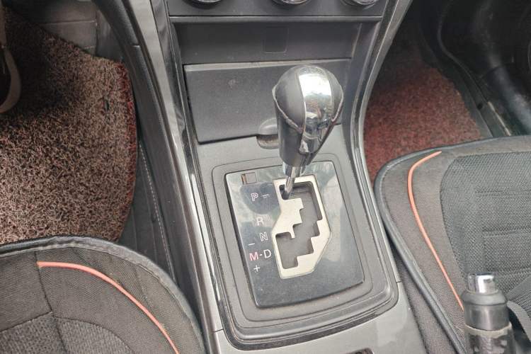 Used Mazda 6 2012 2.0L Automatic Elite Edition Gear Lever