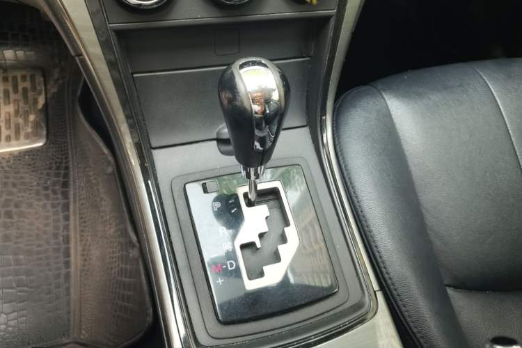 Used Mazda 6 2012 2.0L Automatic Elite Edition Gear Lever