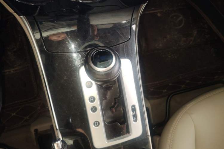Used Mazda 6 2012 2.0L Automatic Fashion Edition Gear Lever