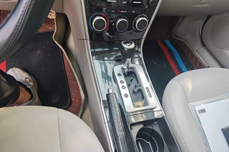 Used Mazda 6 2012 2.0L Automatic Fashion Edition Gear Lever