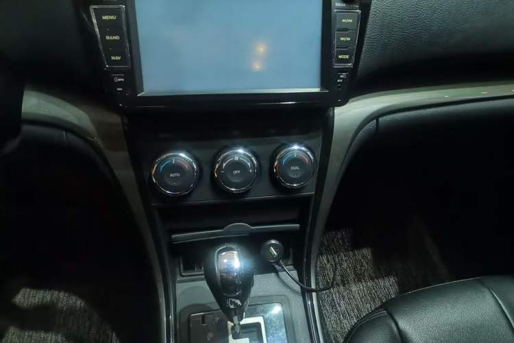 Used Mazda 6 2012 2.0L Automatic Elite Edition Interior 4