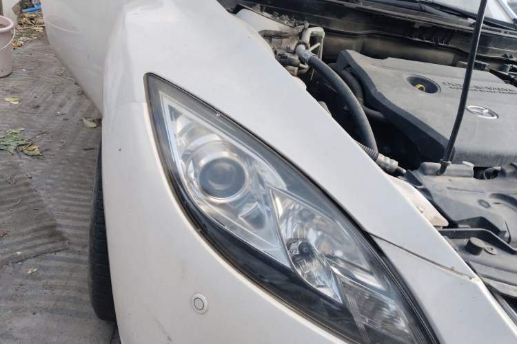 Used Mazda 6 2012 2.0L Automatic Elite Edition Right Front Headlight