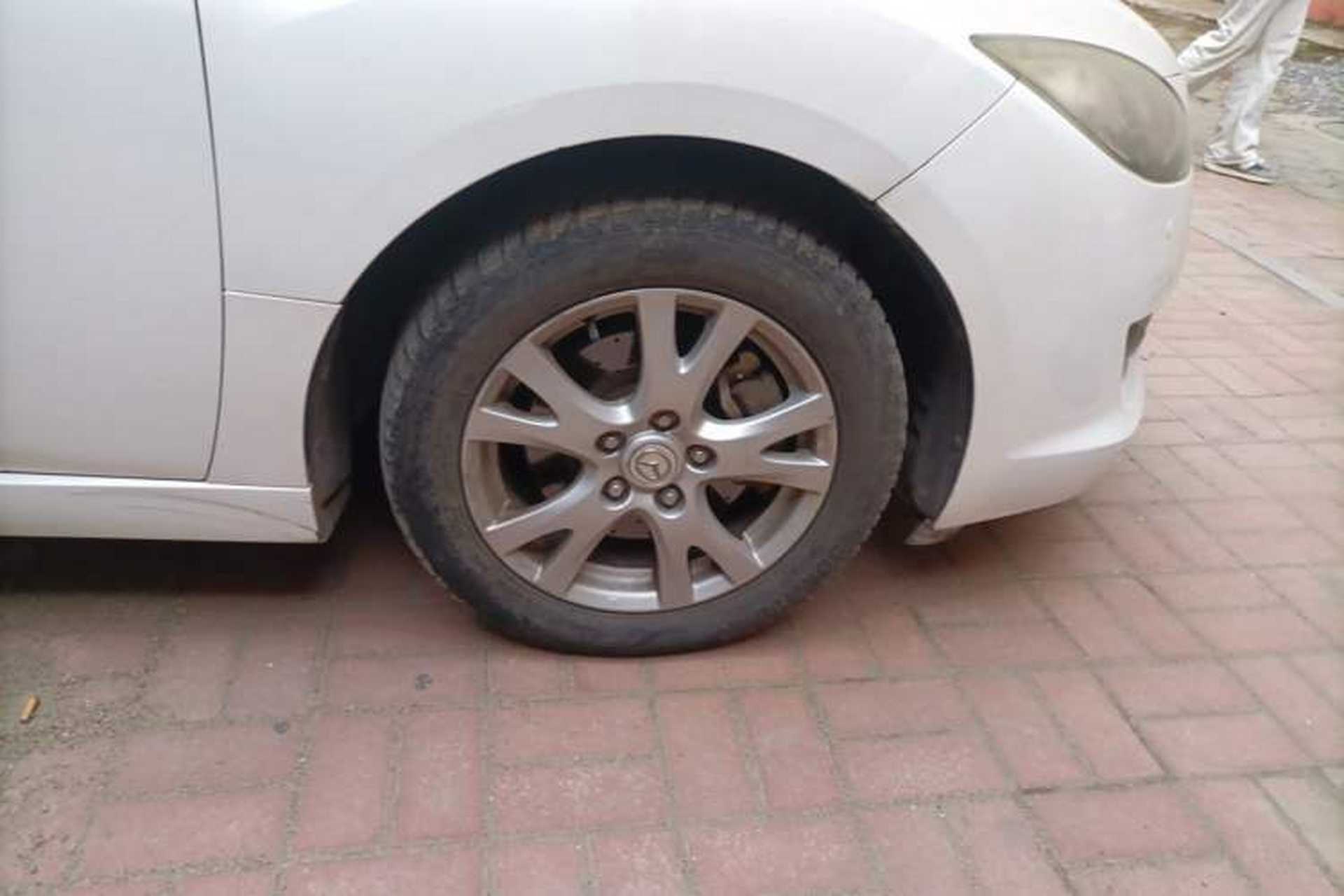 Used Mazda 6 2012 2.0L Automatic Elite Edition Right Front Wheel Hub