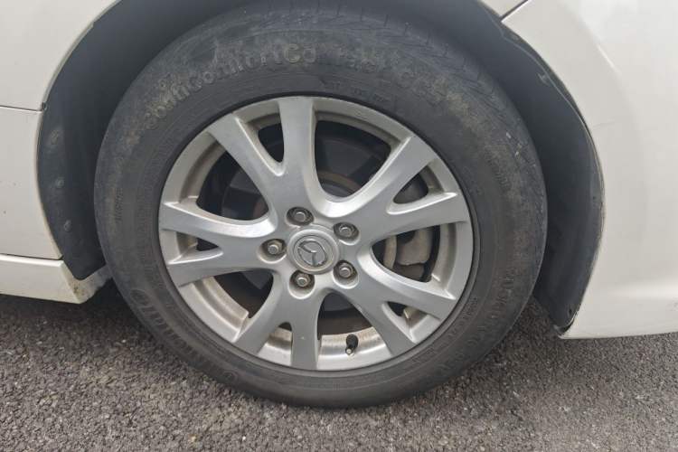 Used Mazda 6 2012 Coupe 2.0L Automatic Elite Edition Right Front Wheel Hub