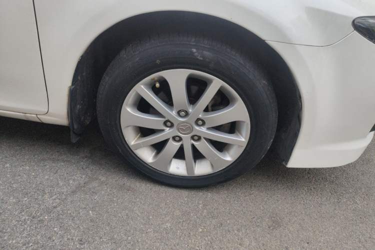 Used Mazda 6 2012 2.0L Automatic Fashion Edition Right Front Wheel Hub