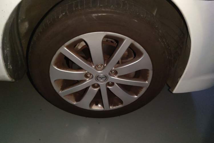Used Mazda 6 2012 2.0L Automatic Fashion Edition Right Front Wheel Hub