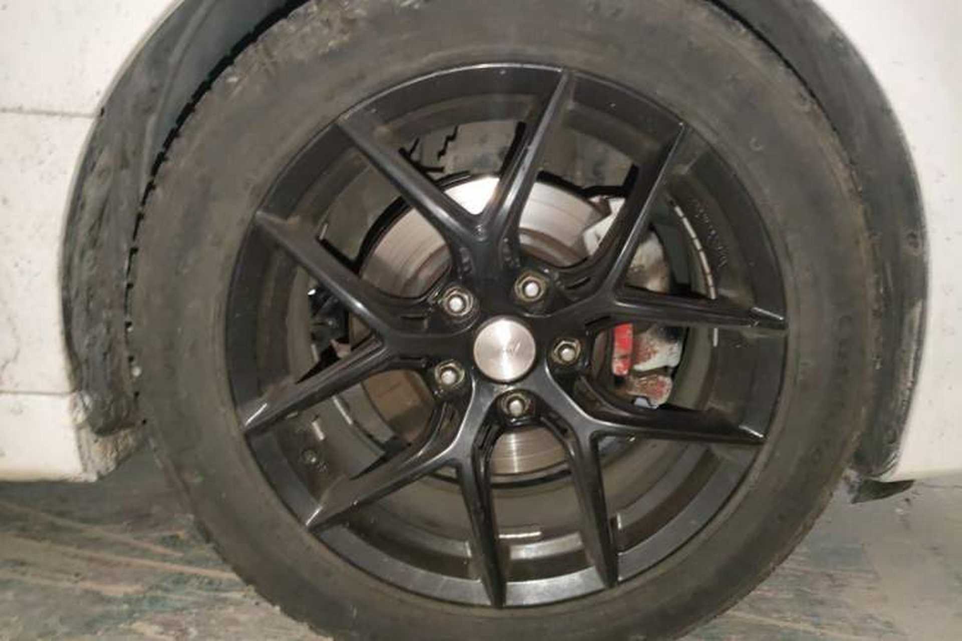 Used Mazda 6 2012 Coupe 2.0L Automatic Elite Edition Right Front Wheel Hub